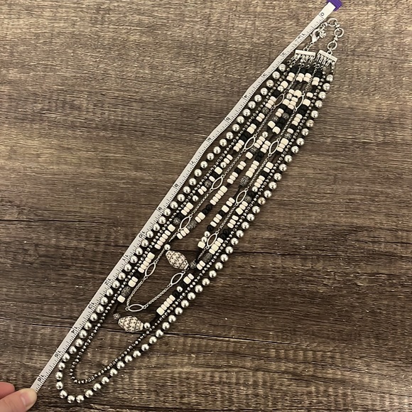 Beautiful Detachable 5-Strand Black/White/Silver Tone Bead & Chain Necklace - Picture 4 of 4